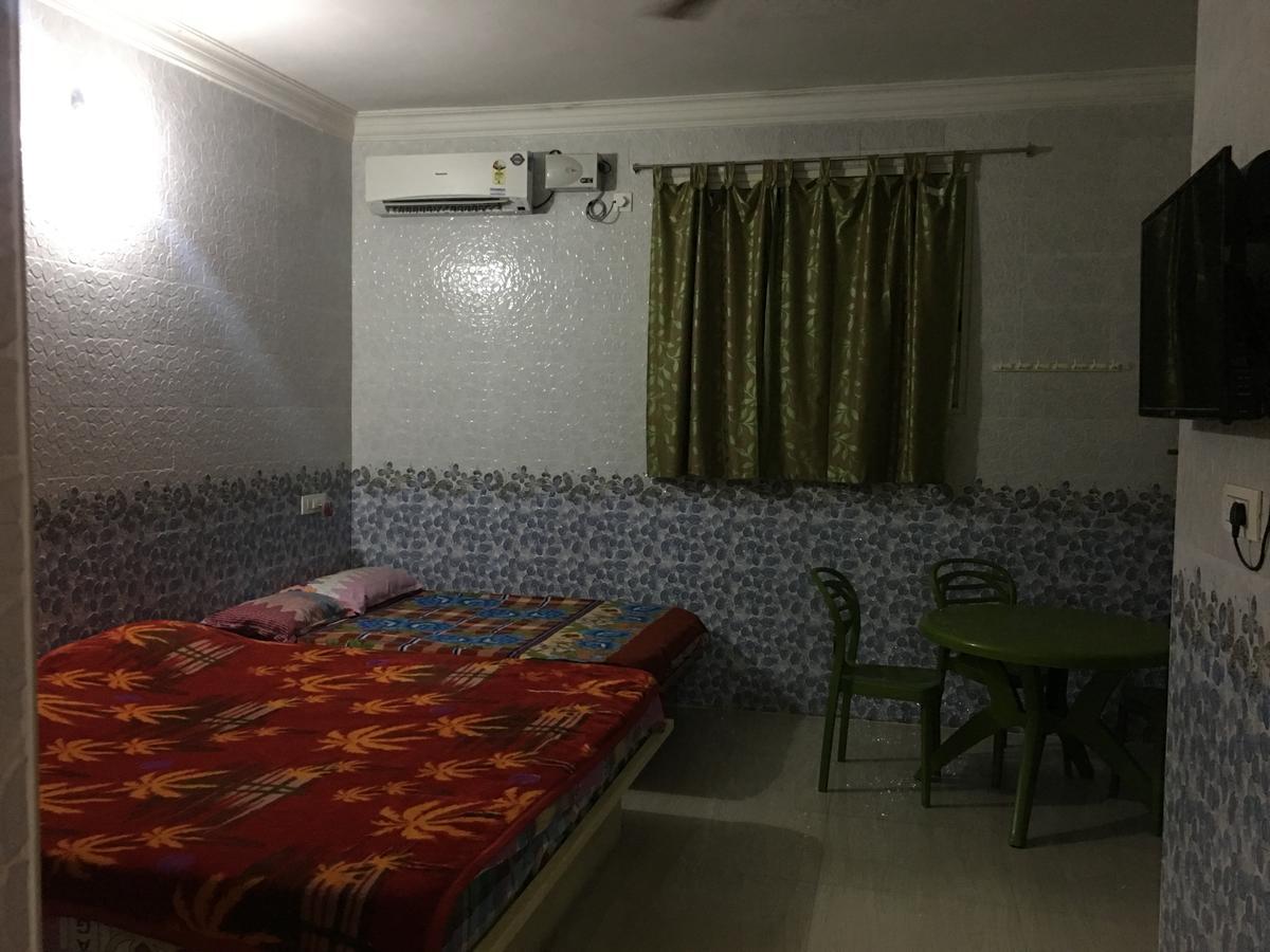 يركواد Sri Thanga Harish Cottage المظهر الخارجي الصورة