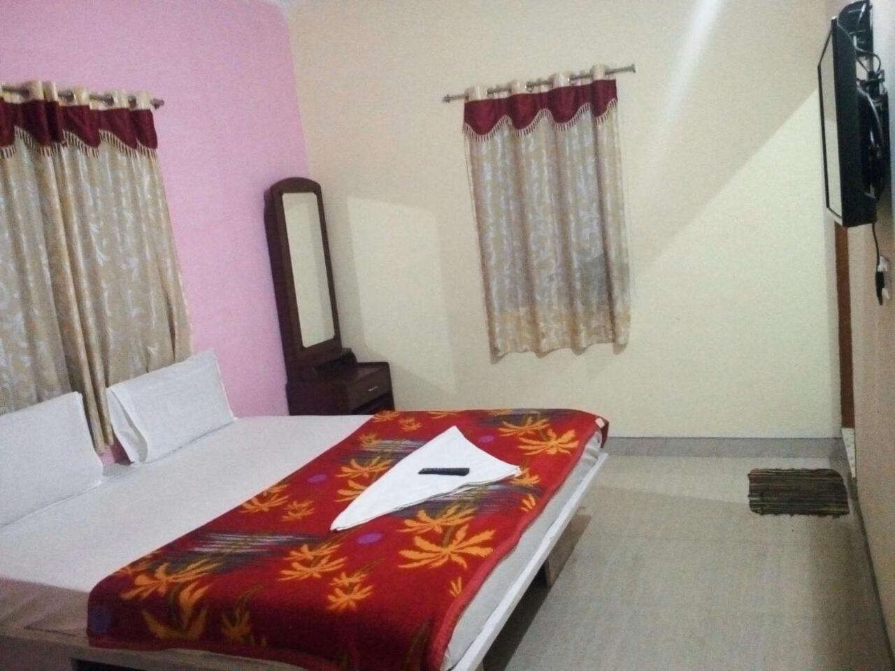 يركواد Sri Thanga Harish Cottage المظهر الخارجي الصورة